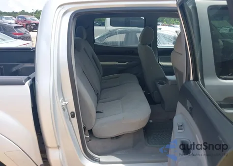 2007 Toyota Tacoma Base V6 z USA, uszkodzony, nr VIN 3TMLU42NX7M009202